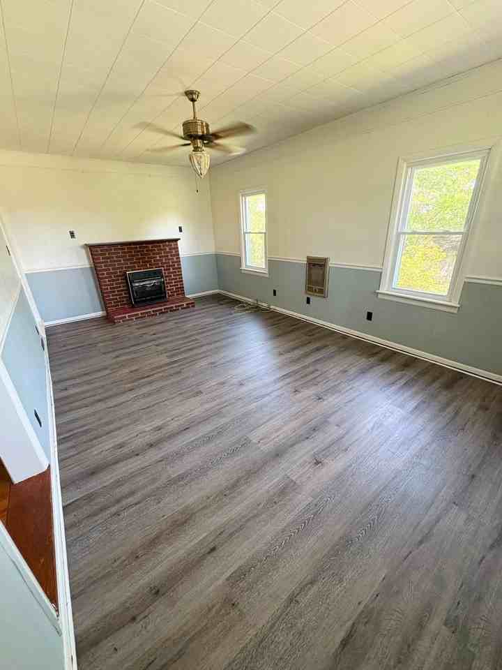 835 Lexington Dr - Photo 5 of 8
