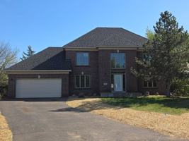 featured image of 22 Springbrook Bay