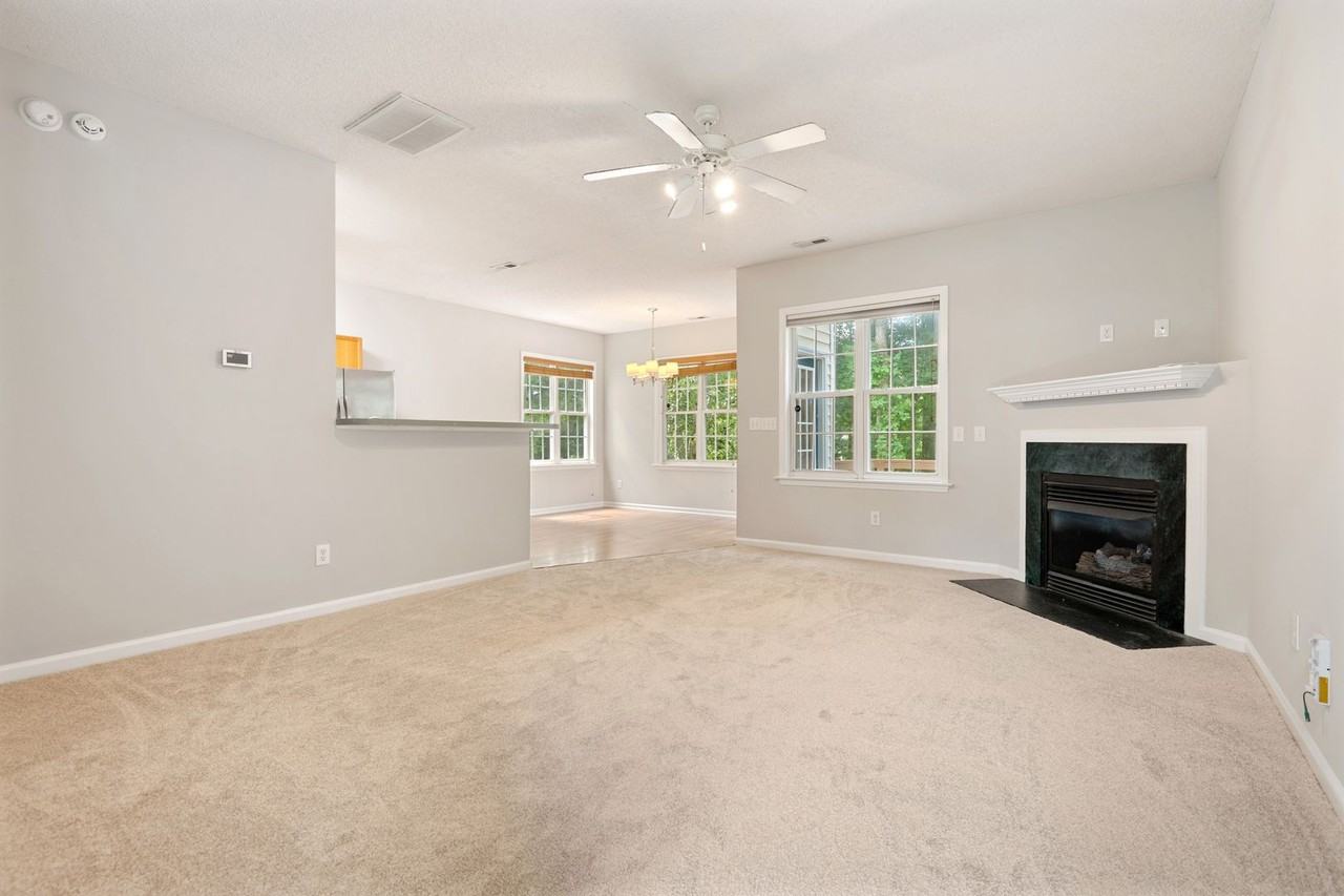 5412 Grand Traverse Dr - Photo 4 of 26