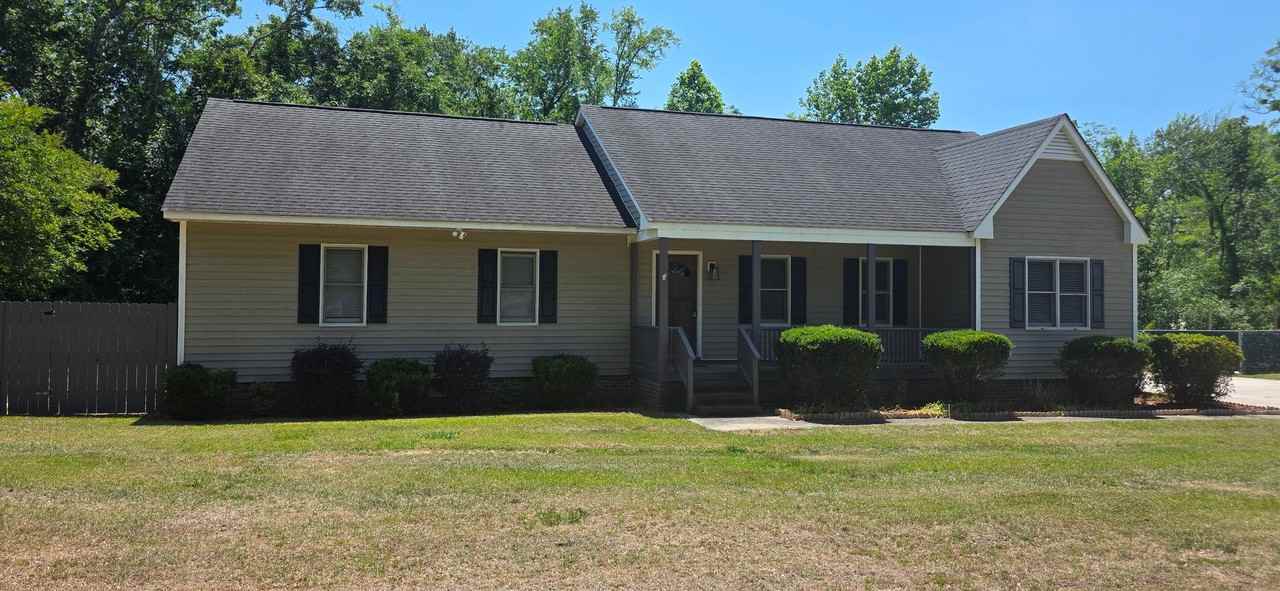 113 Lakeland Dr - Photo 2 of 50