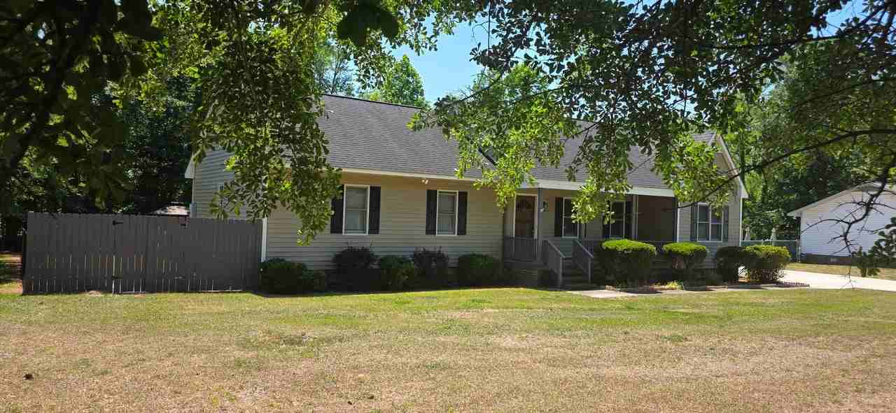 113 Lakeland Dr - Photo 3 of 50