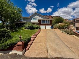 featured image of 1415 Hopi Cir