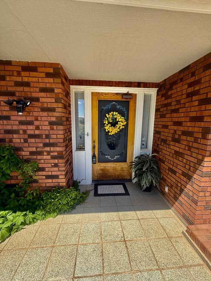 1415 Hopi Cir - Photo 4 of 50