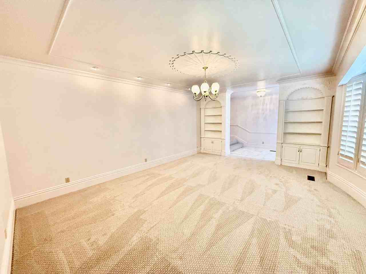 1415 Hopi Cir - Photo 7 of 50