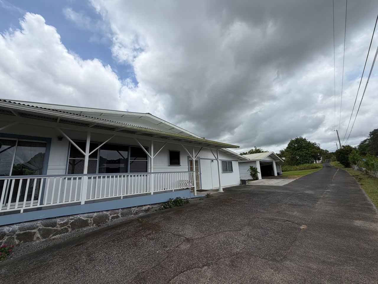 228 Laula Rd - Photo 4 of 31