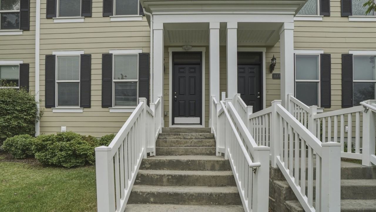 11782 S Zephyr Way - Photo 2 of 33