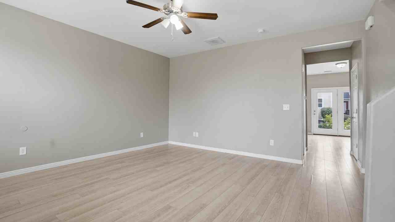 11782 S Zephyr Way - Photo 5 of 33