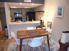 633 W Southern Ave #A - Photo 1 of 1