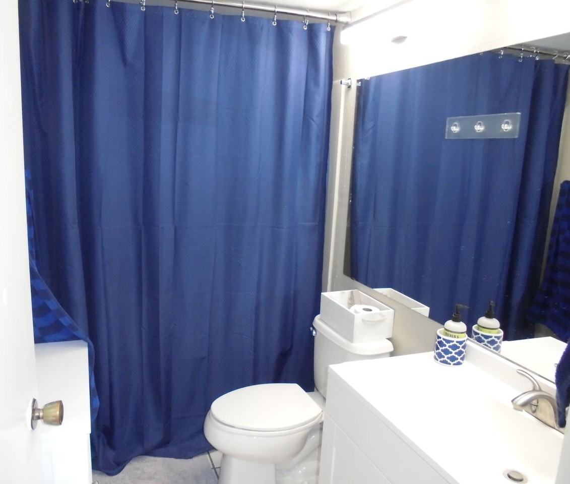 633 W Southern Ave #A - Photo 5 of 7