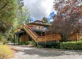 featured image of 1708 Woodland Dr