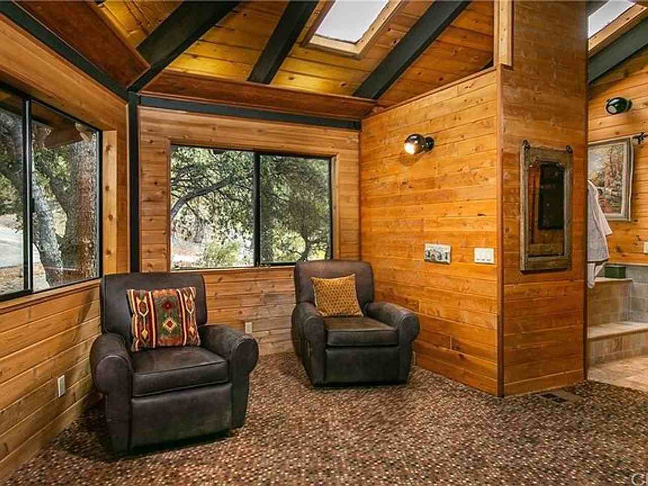 1708 Woodland Dr - Photo 7 of 11