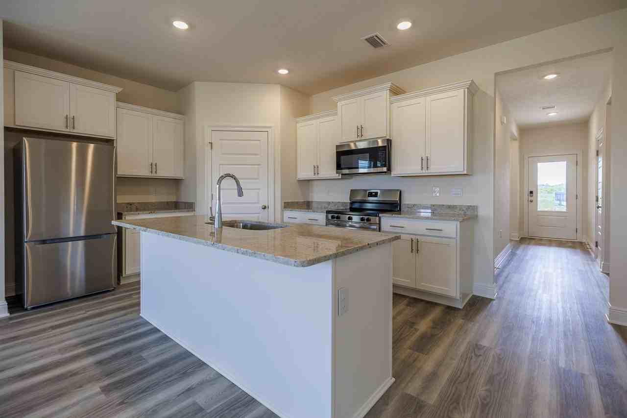 22532 Hamilton St - Photo 2 of 19