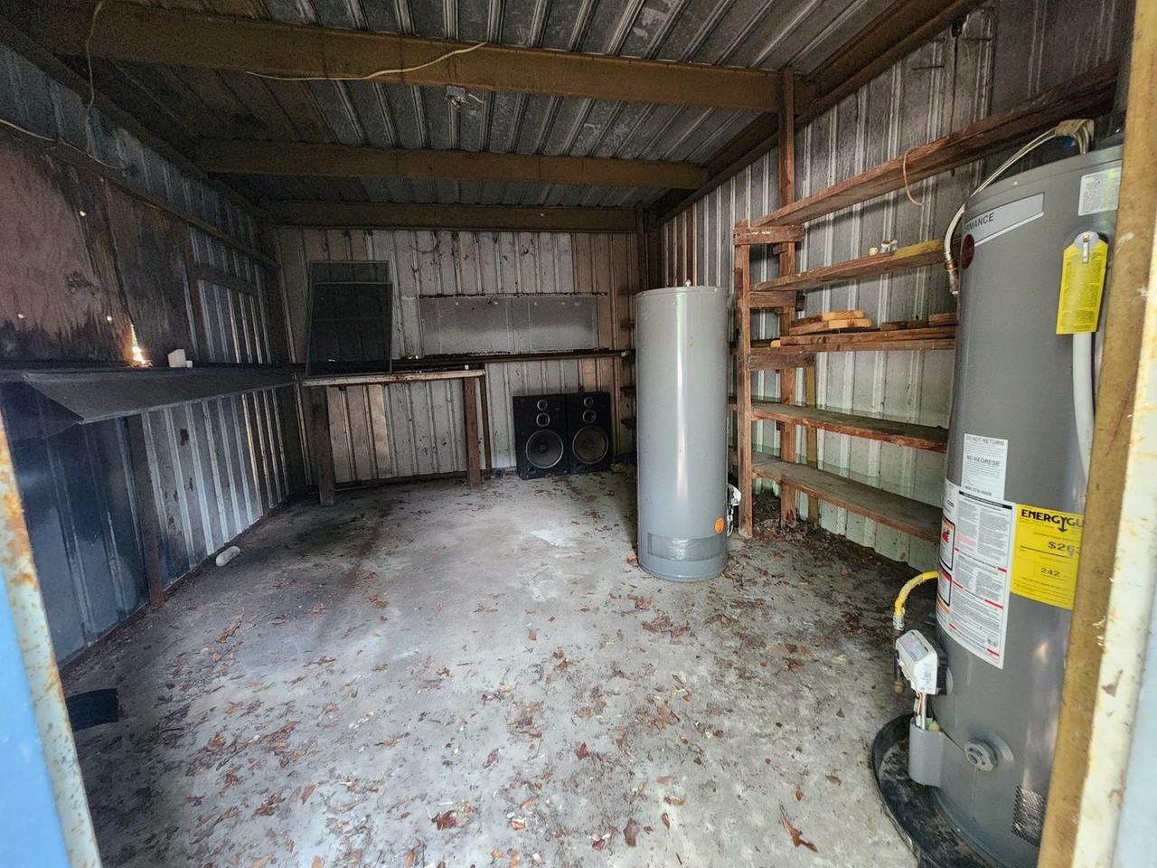 4120 Fairview Dr - Photo 7 of 18