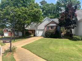 featured image of 1023 Yellowhammer Ln