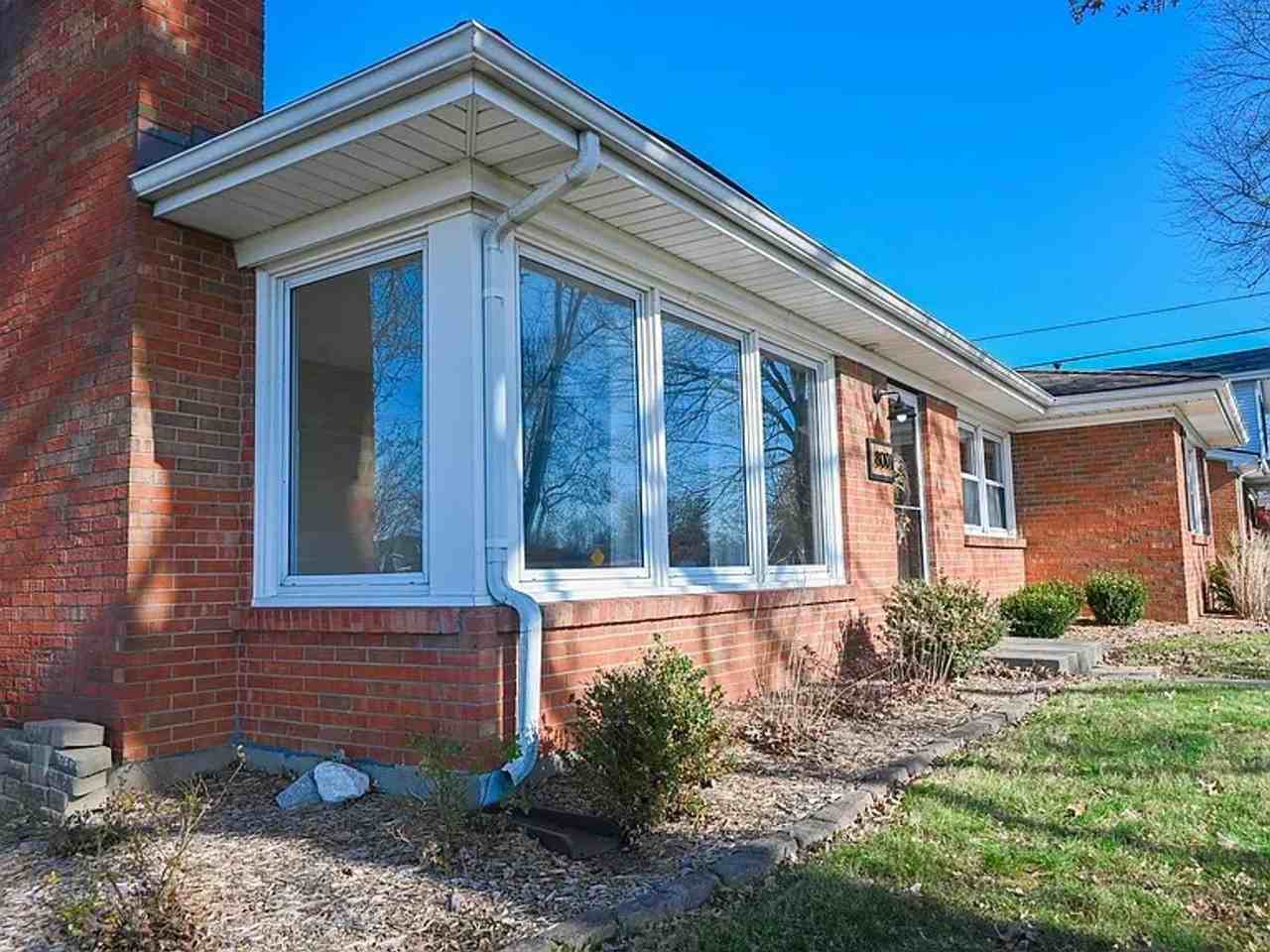 8001 Zelma Fields Ave - Photo 3 of 22