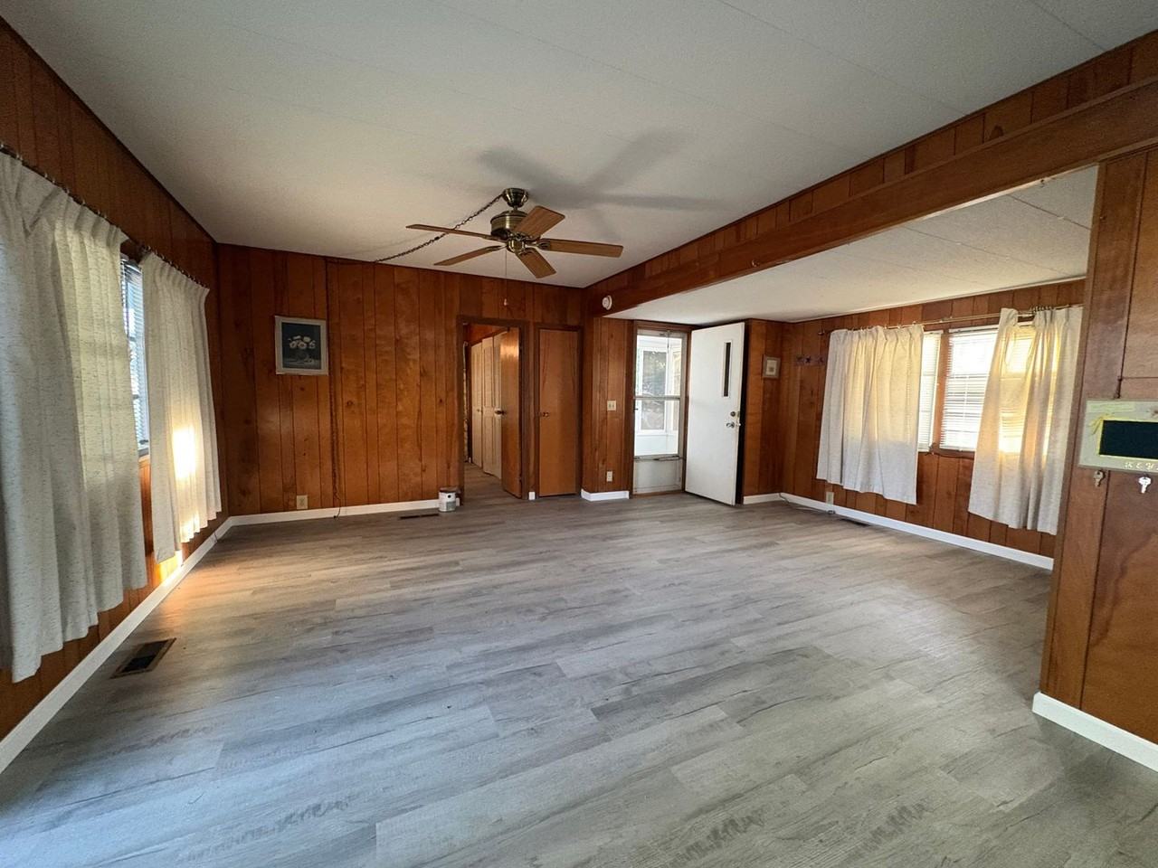 37925 Date Palm Dr - Photo 2 of 8