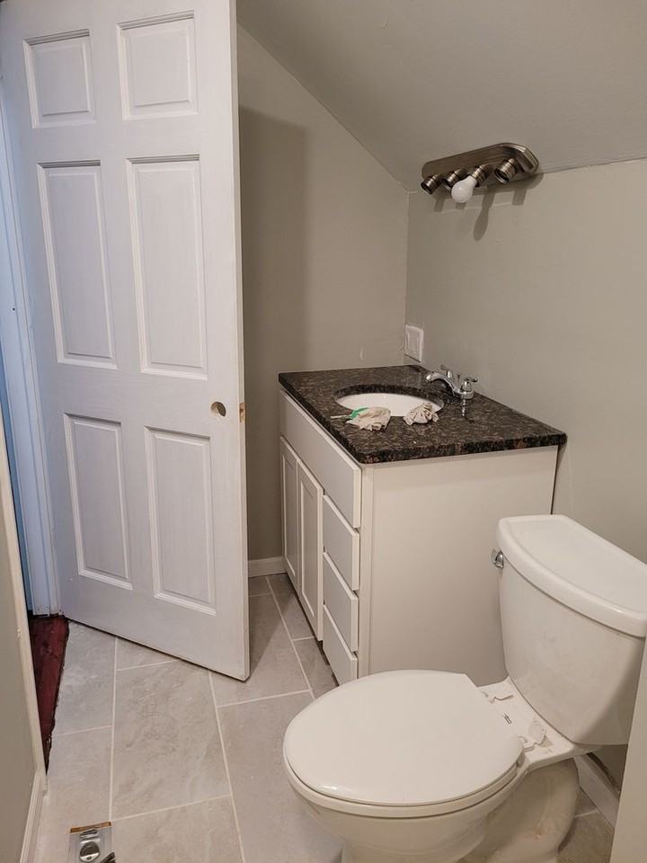 1521 S Komensky Ave - Photo 6 of 14