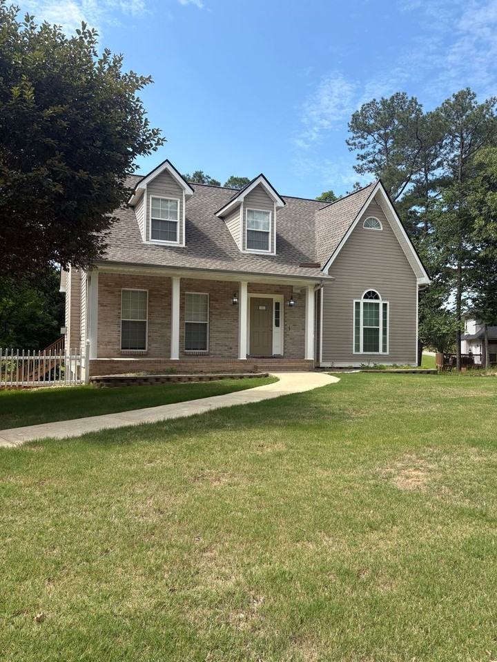 5032 Gold Leaf Ln - Photo 2 of 46