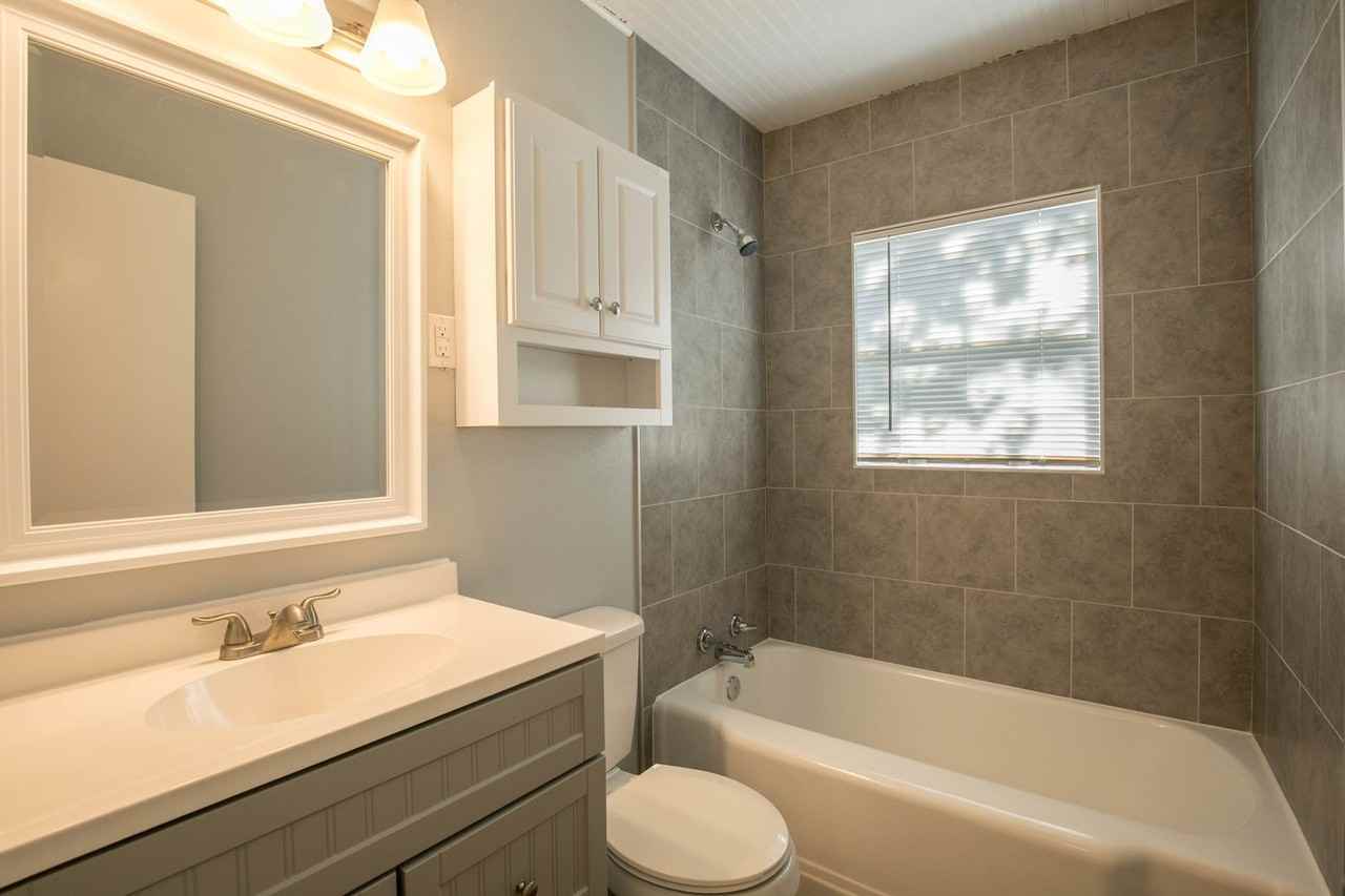 3510 28th St - Photo 3 of 19