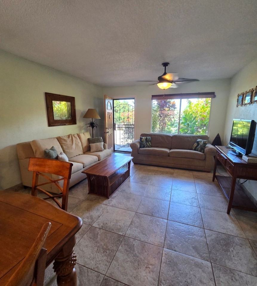 170 Kukulu Pl - Photo 4 of 20