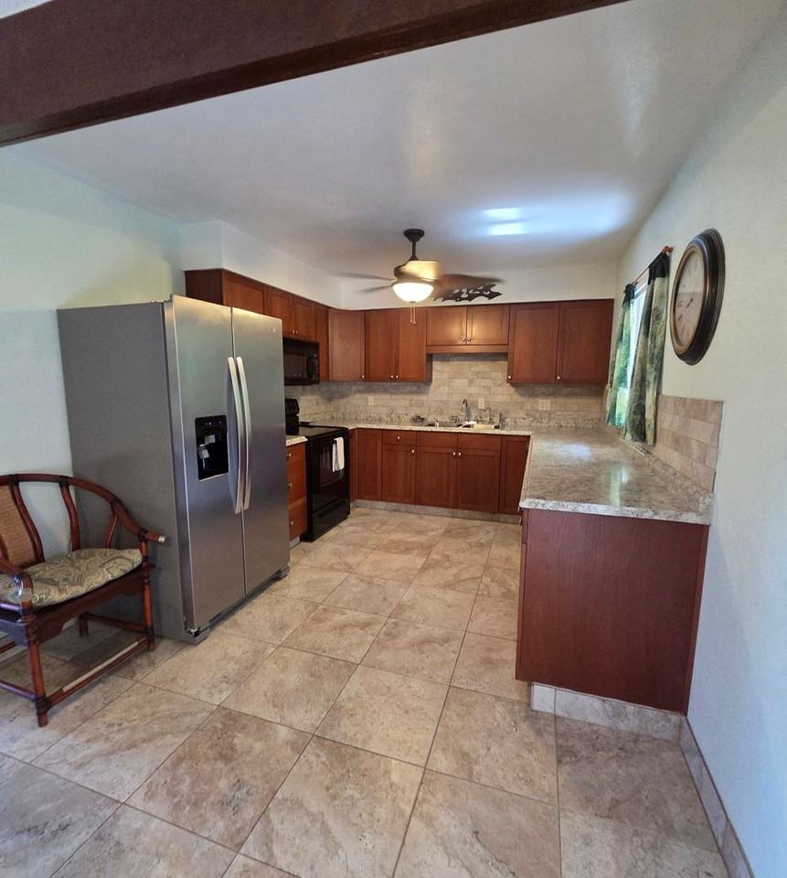 170 Kukulu Pl - Photo 6 of 20