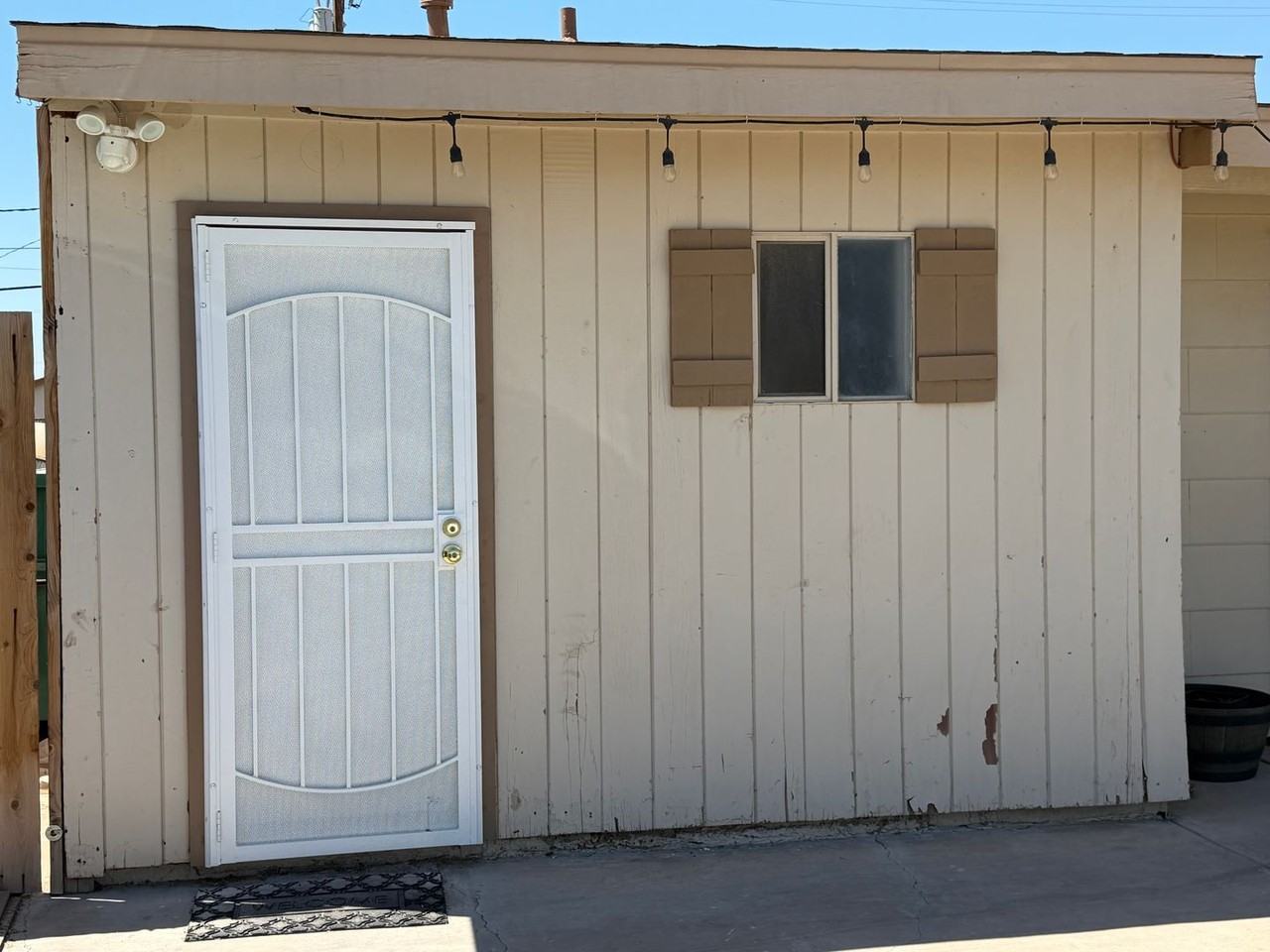 1515 W Brighton Ave - Photo 3 of 9