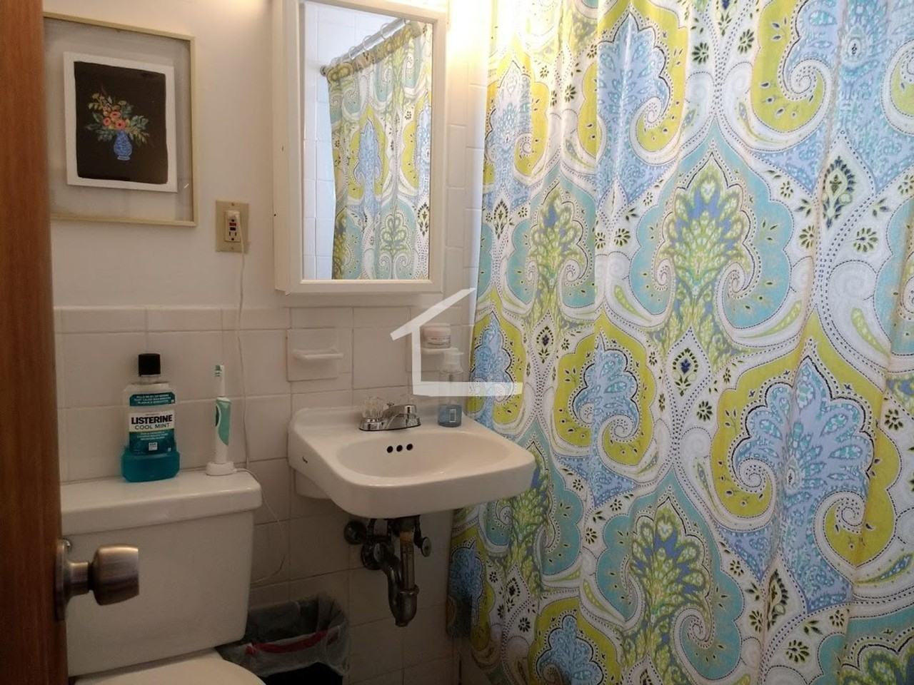 901 Beacon St - Photo 4 of 4