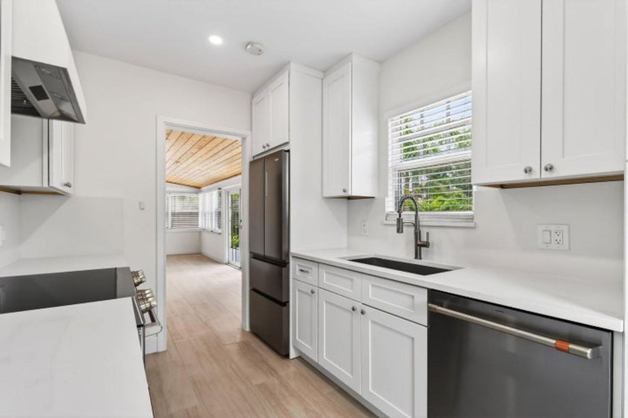 236 Greymon Dr - Photo 3 of 18