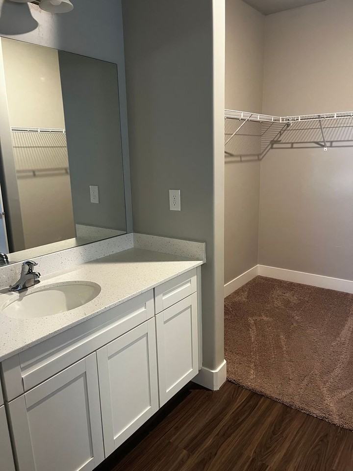 4041 W Uinta Way - Photo 7 of 13
