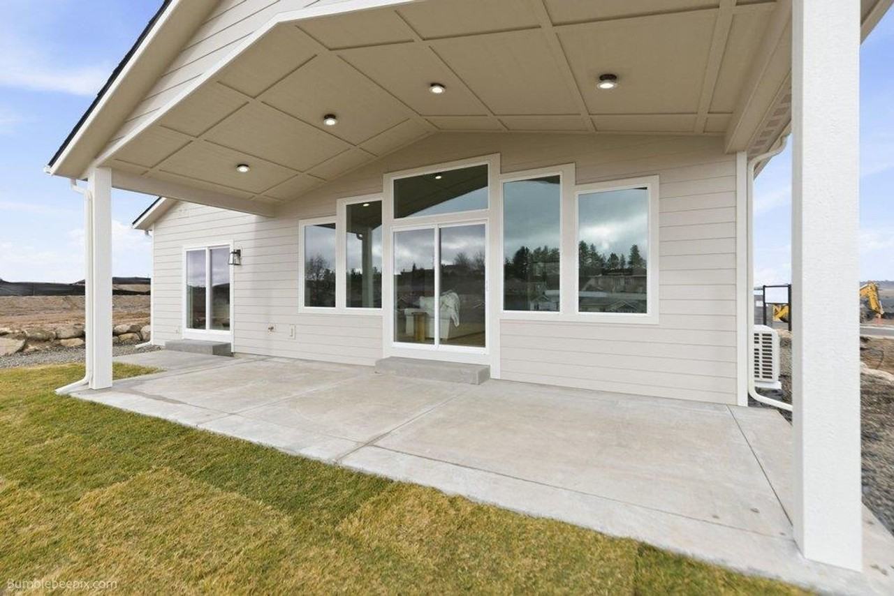 1012 Steptoe View Ln - Photo 5 of 20
