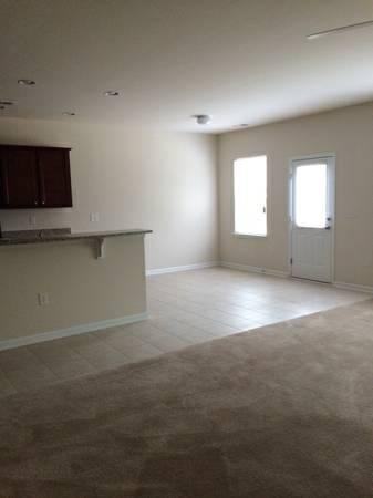 2621 Great Scott Dr - Photo 4 of 11