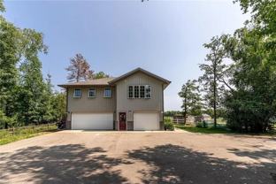 10010 Strawberry Lake Rd - Photo 1 of 1