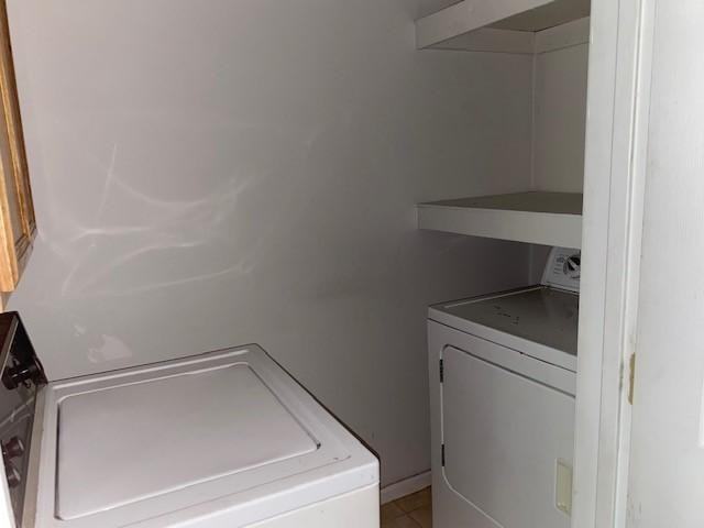 7245 Alegre Cir Apt 1 - Photo 5 of 8