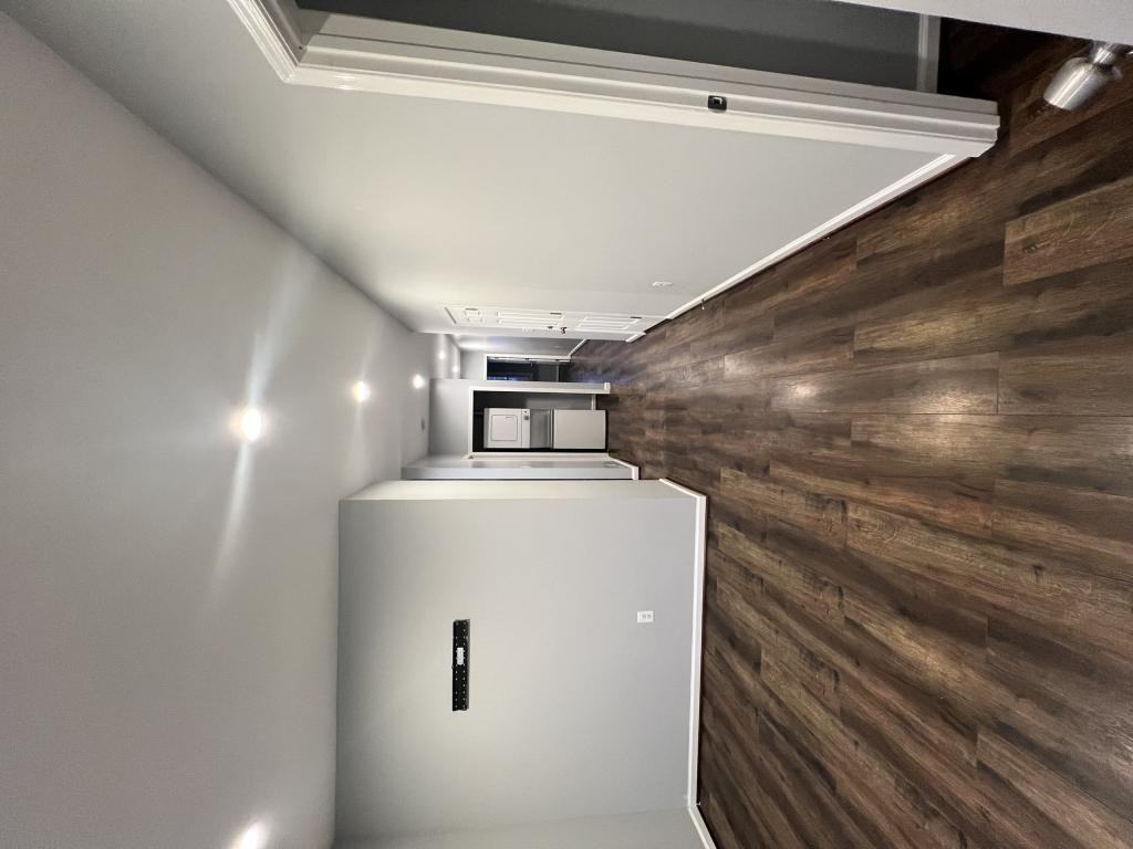 441 Mellon St Se - Photo 3 of 13