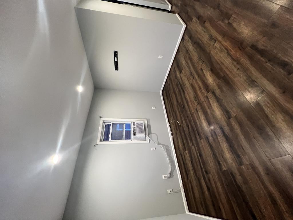 441 Mellon St Se - Photo 6 of 13