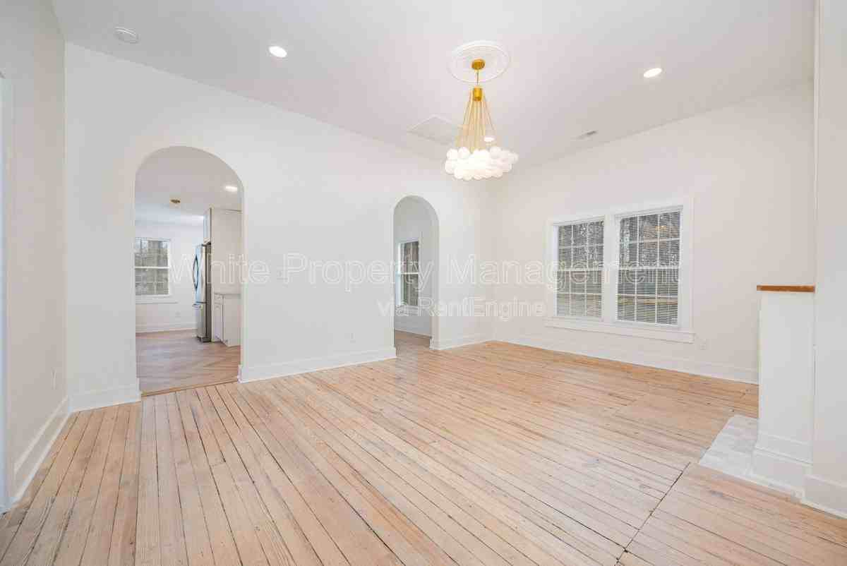 3612 E Brief Rd - Photo 3 of 10
