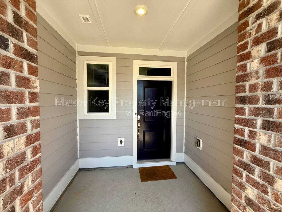 181 Millennium Dr - Photo 2 of 10