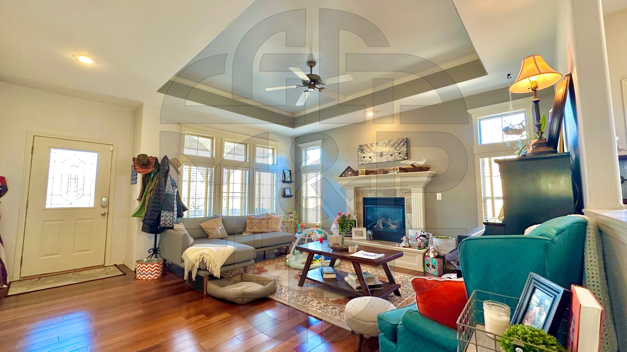 2113 E Timber Lane Cir - Photo 3 of 26