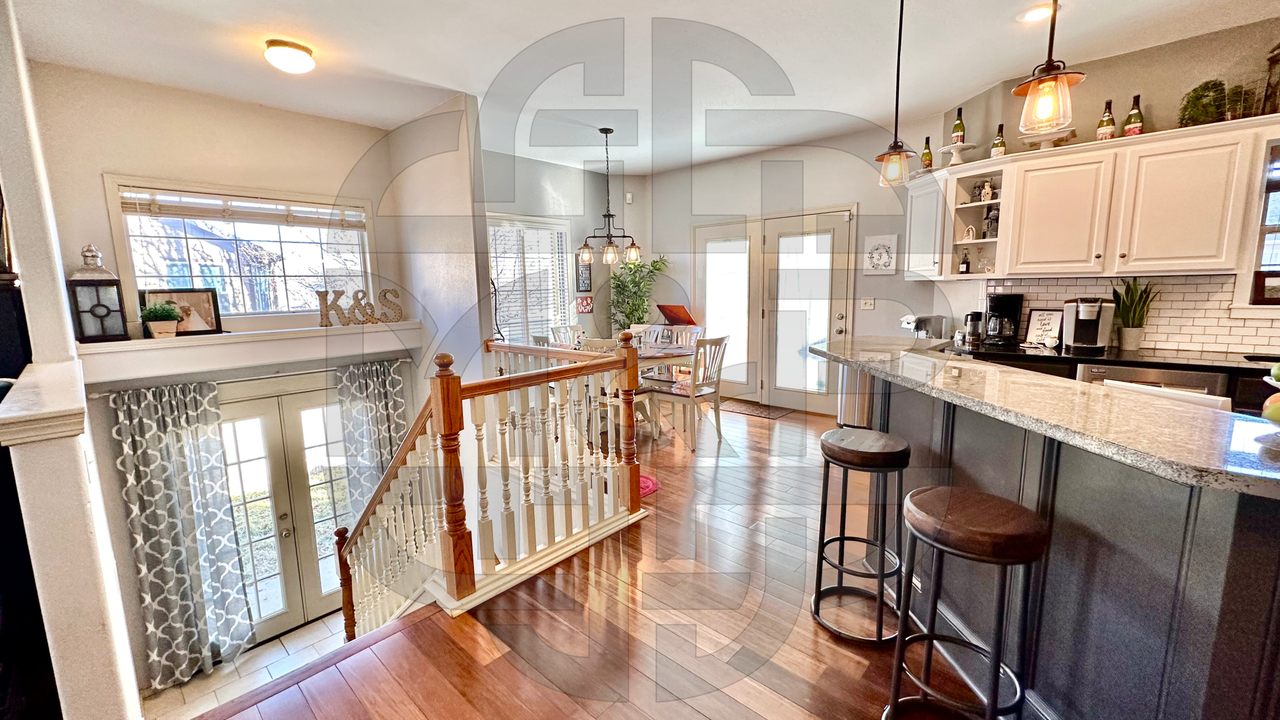 2113 E Timber Lane Cir - Photo 4 of 26