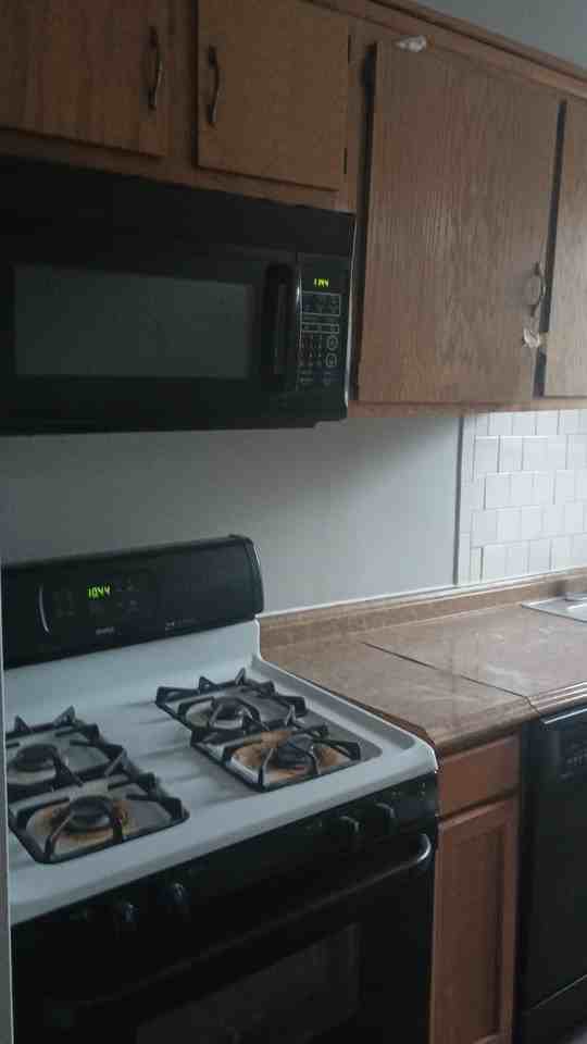 1814 Penrose Ave - Photo 6 of 26