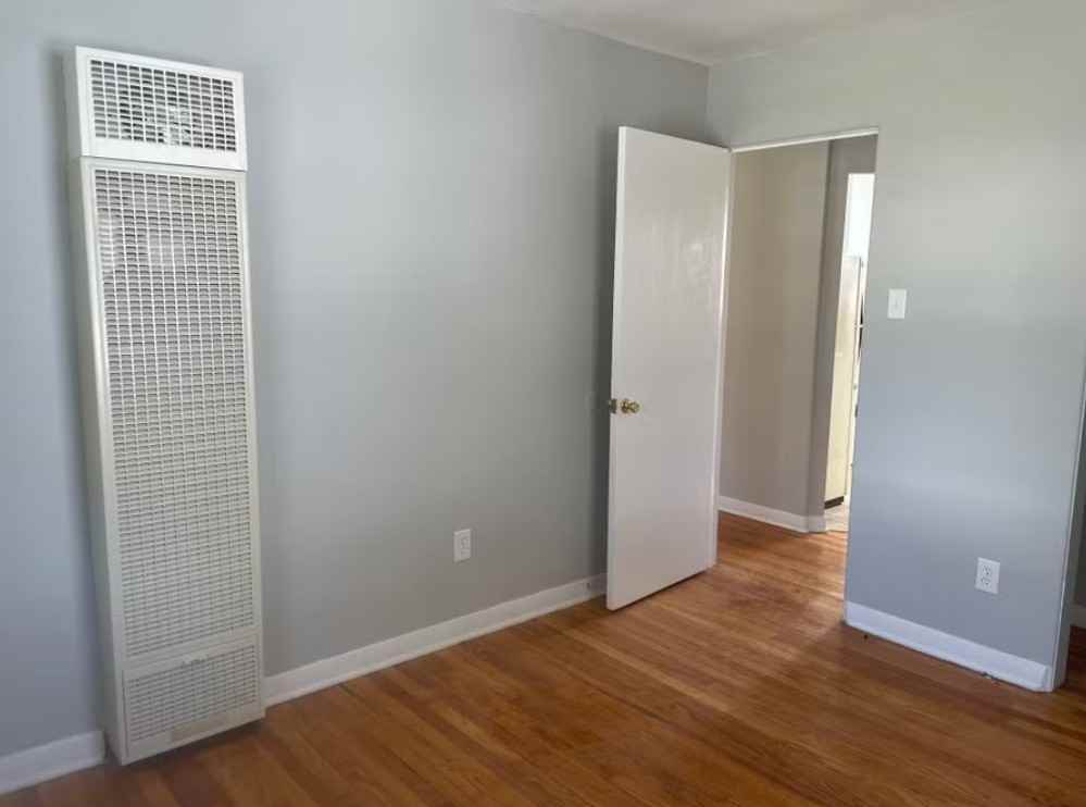 100 E Stewart Rd #3 - Photo 7 of 9