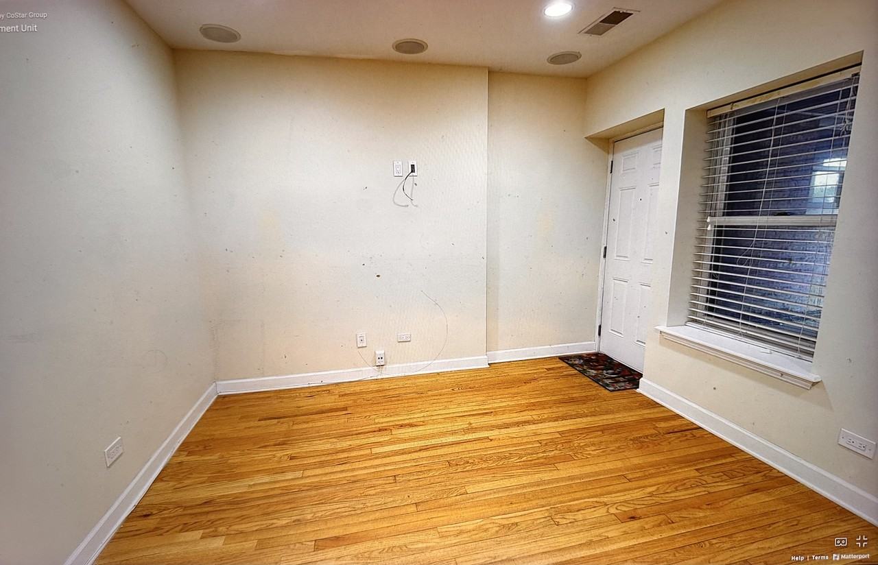 410 School St #1B - Photo 4 of 5