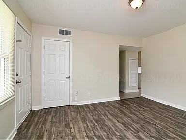 5117 Alba Way - Photo 6 of 11