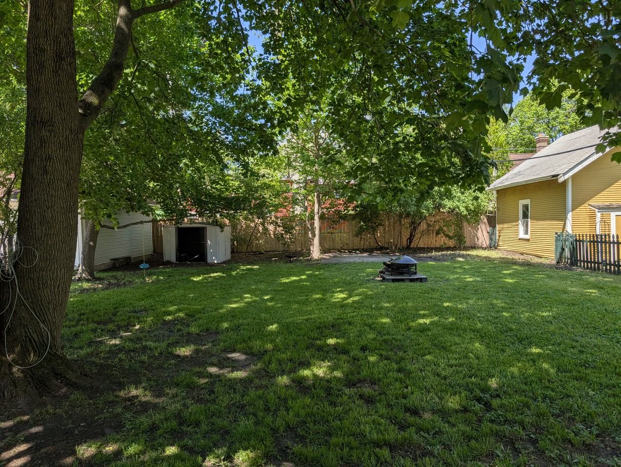 115 S Commonwealth Ave #1 - Photo 2 of 23
