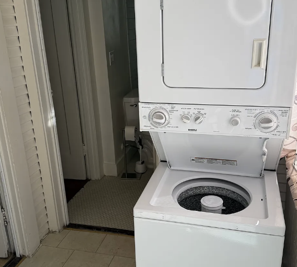 2522 G St #2522 - Photo 3 of 13