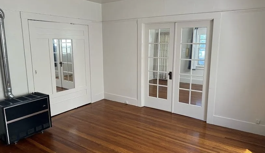 2522 G St #2522 - Photo 6 of 13
