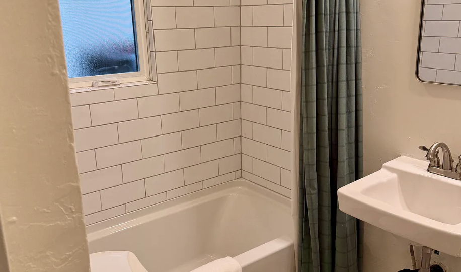 2522 G St #2522 - Photo 7 of 13