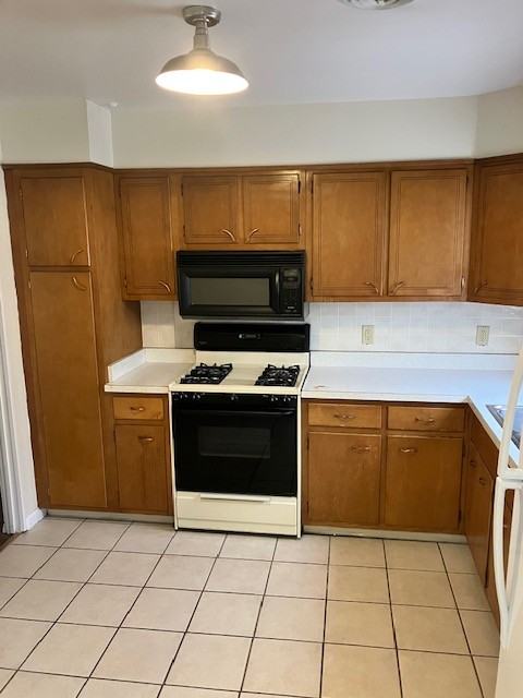6423 Carlisle Pike #B - Photo 4 of 10
