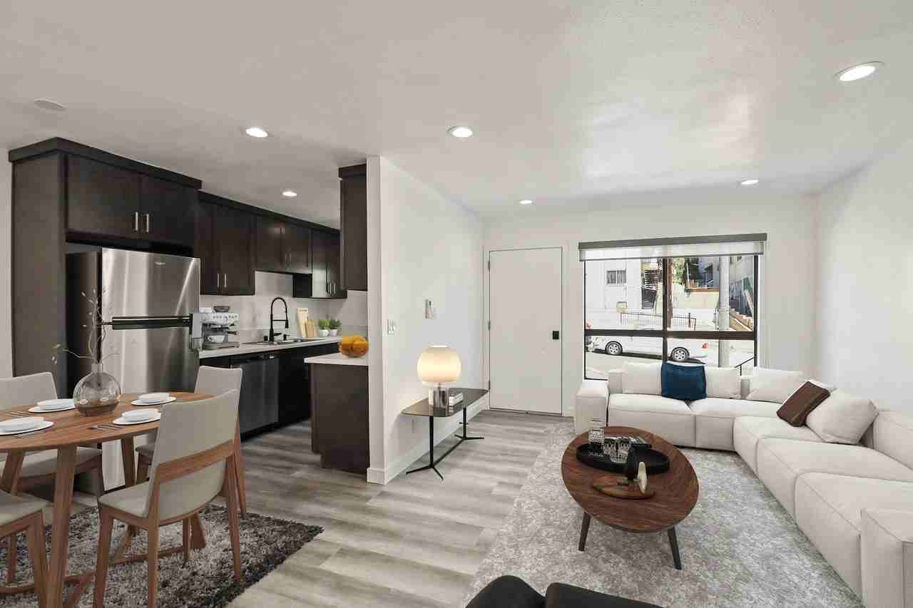 900 W College St #4 - Photo 4 of 13