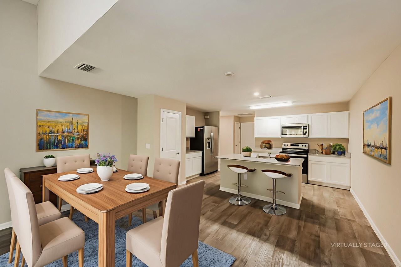 9011 Aegean Cir - Photo 2 of 16